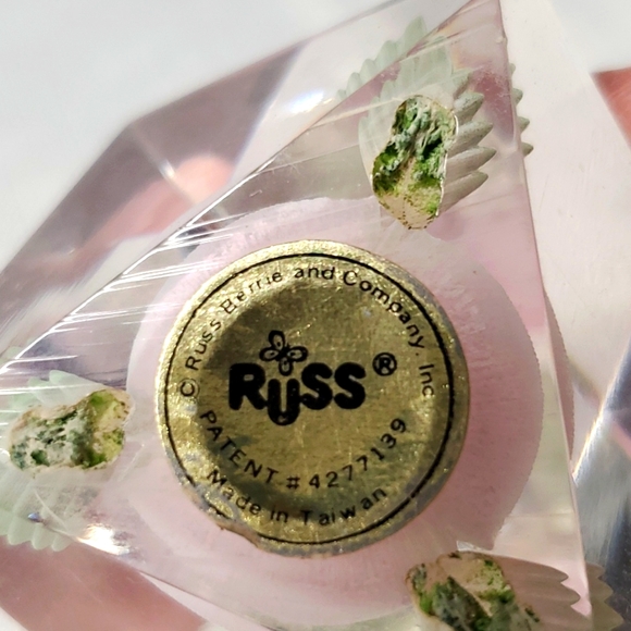 VTG Rose Paperweight Lucite Pink Flower 1½" Cube Home Offce Decor Teacher Desk - Picture 13 of 17